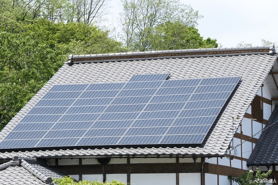 【FPが導入してみた】自宅にソーラーパネル（太陽光発電）を取り付けるのは本当にお得なのか？