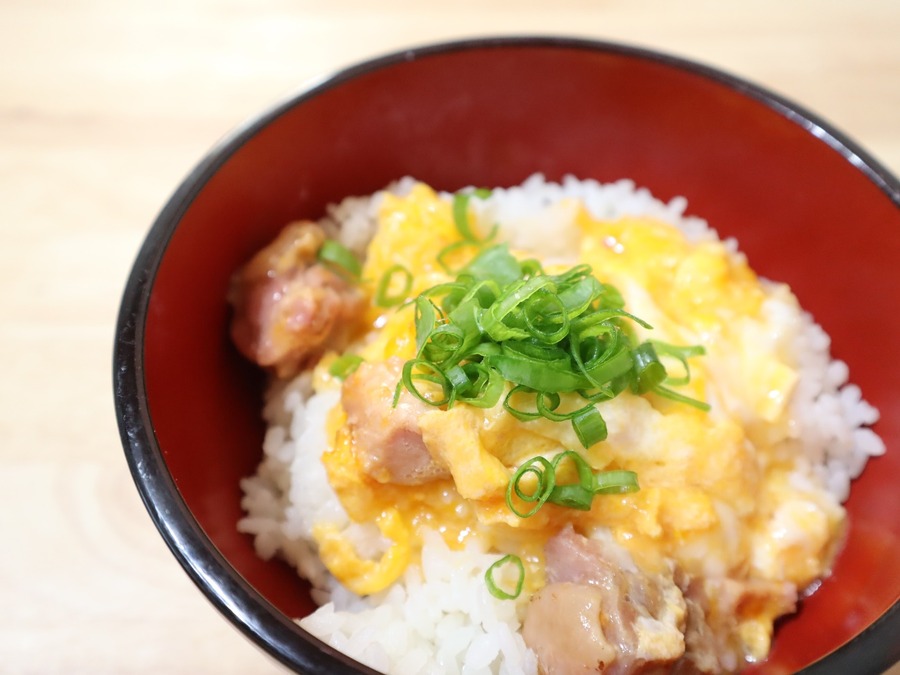 焼鳥缶でおやこ丼