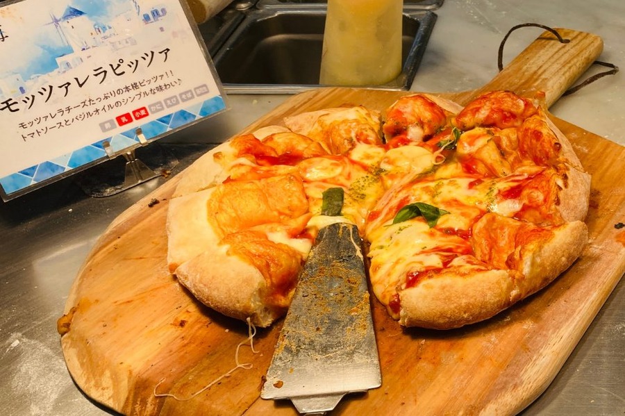 業スを運営する神戸物産が手がけるコスパ最強の食べ放題レストランに行ってみた！