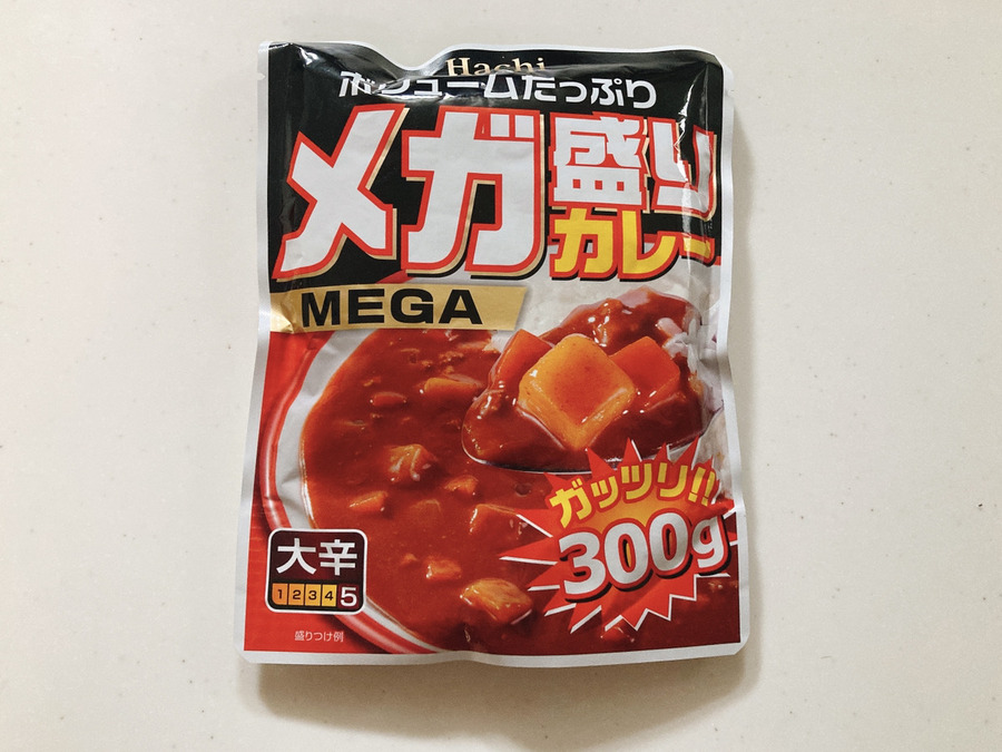 メガ盛りカレー