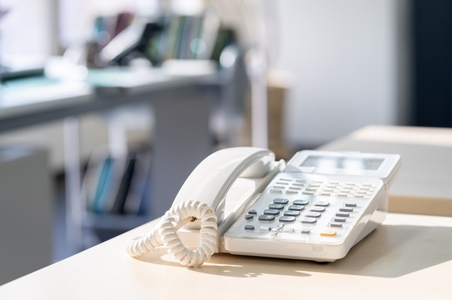 会社の固定電話