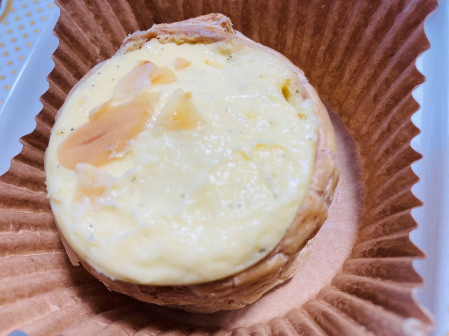 【ローソンの新商品3つ】クリームたっぷりのおやつをお得情報と一緒に紹介します