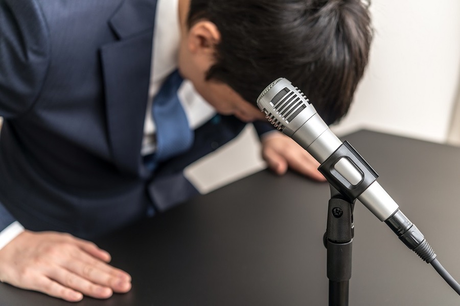 謝罪会見