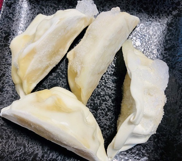 冷凍餃子