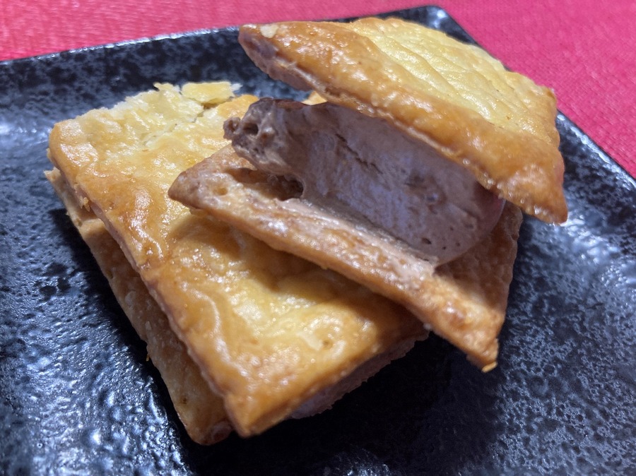 チョコクリームはさっぱりとした味わい