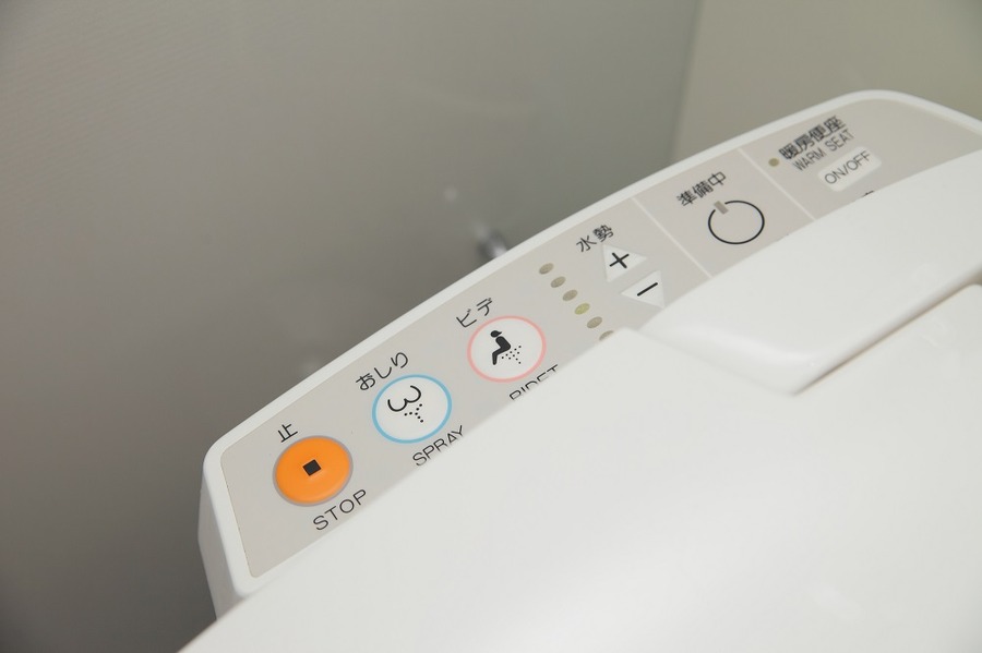 75％の人が経験する「痔」　手術費に10万円かかることも
