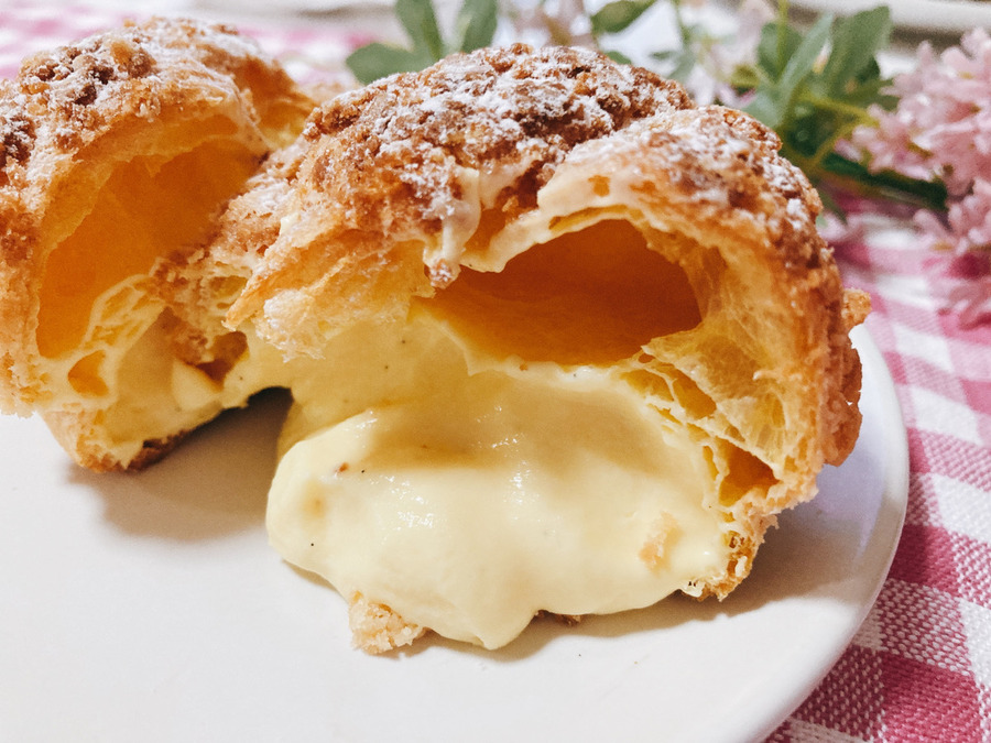 たまごの濃厚な味わいのクリームをたっぷり