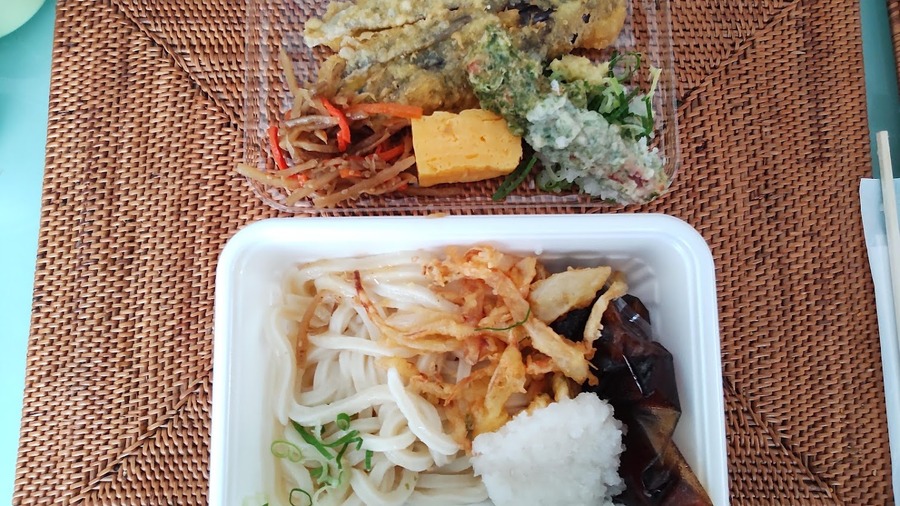 特大なすの天ぷらに驚きます