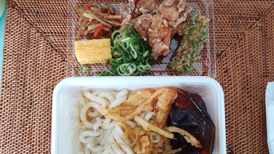 鶏肉料理がおいしいと口コミ評価でも高い