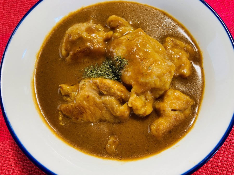 1袋62円「業ス」のレトルト「おとなの大盛カレー」を実食＆アレンジ