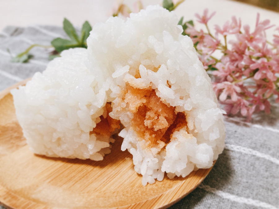 口の中でプチプチとはじける食感