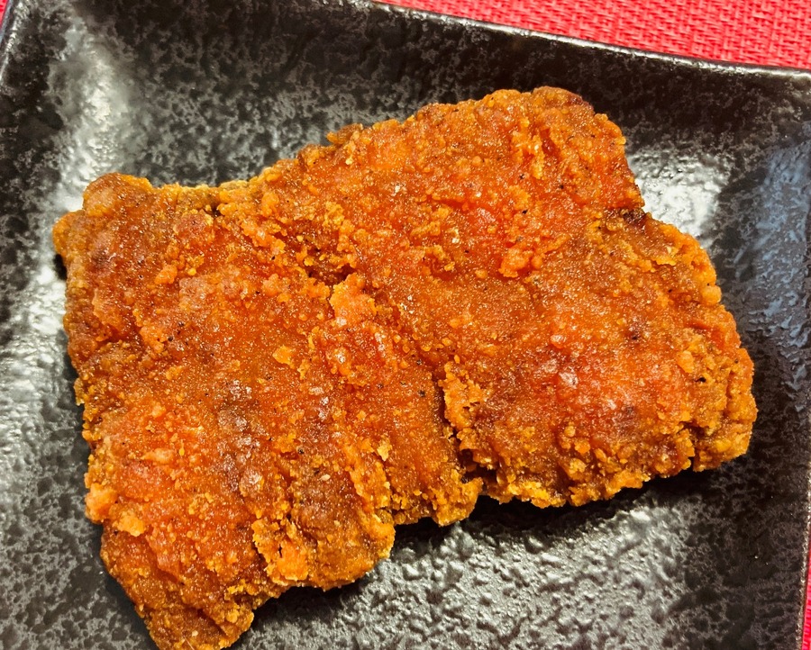 衣が真っ赤