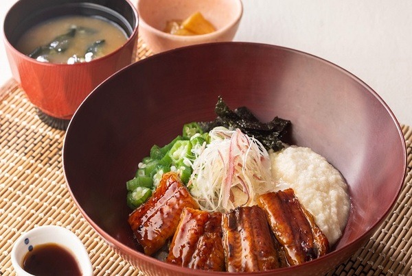 うなとろ丼