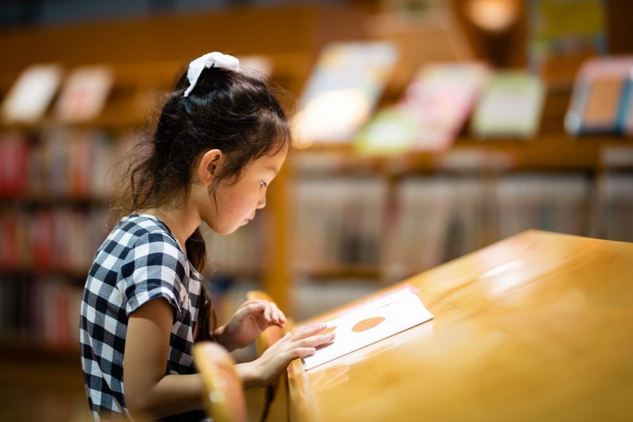 図書館で調べもの