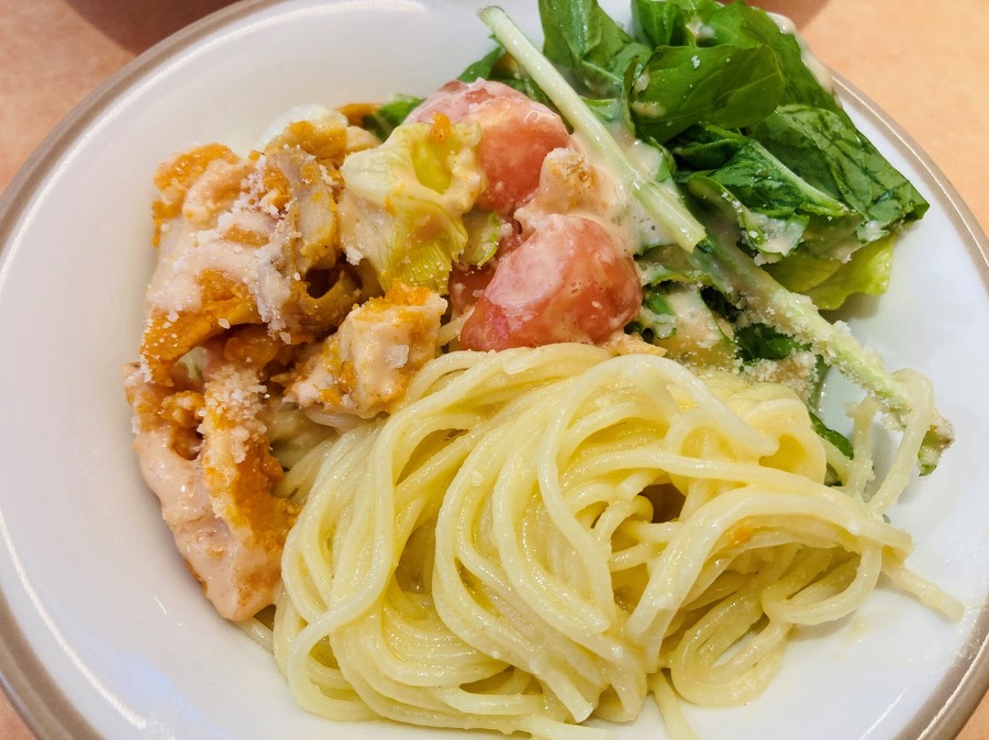 細麺のパスタ