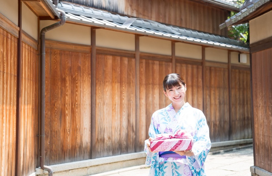 クレカでお得になる「お中元キャンペーン」を2つ紹介します