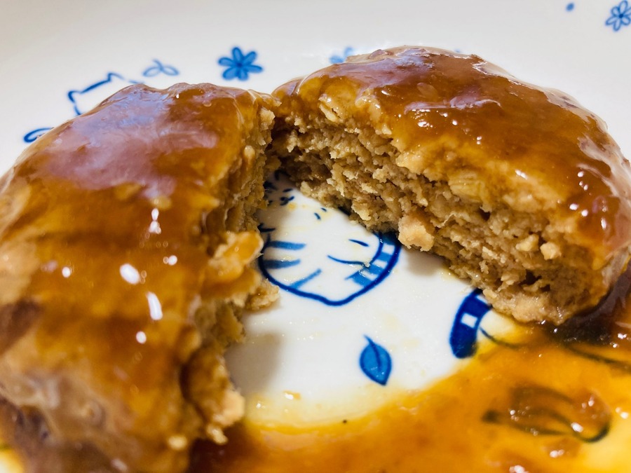 肉汁が溢れています