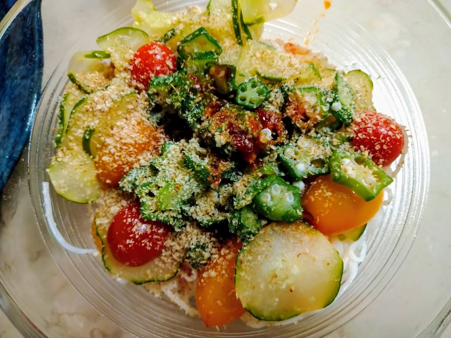 コチュジャンが無ければ、キムチなどでも代用できます