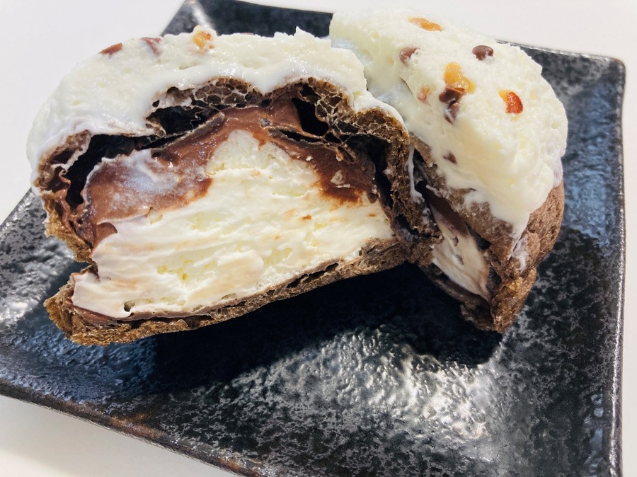 濃厚な味わいのチョコクリーム