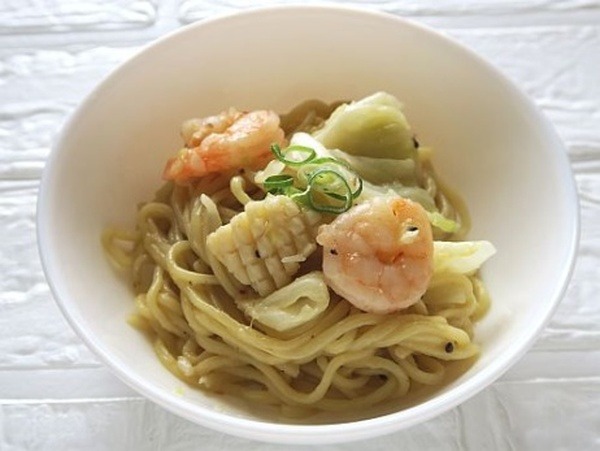海鮮塩だれ焼きそば