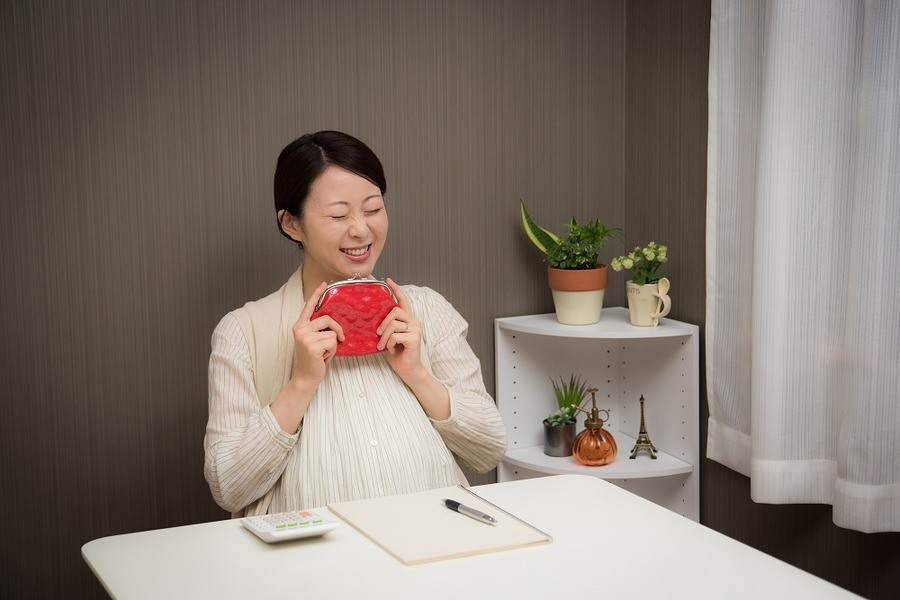 「消費増税の延期」が家庭、株価、為替に与える影響は？