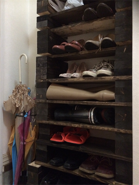 自宅玄関の幅にぴったり合わせたシューズラックを9,004円でDIYした感想
