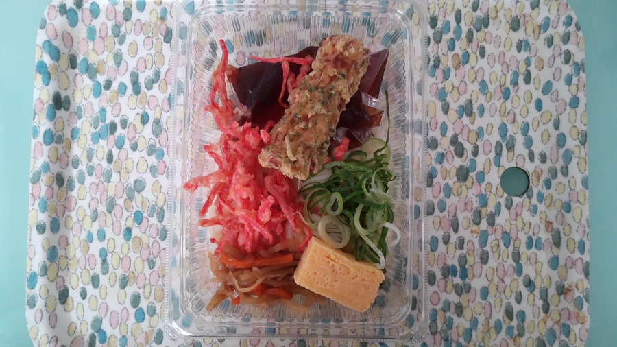 紅しょうがバラ天うどん弁当