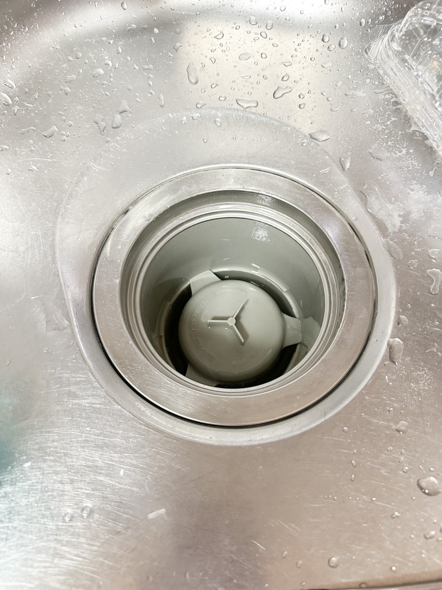 排水溝のドロドロ汚れ退治