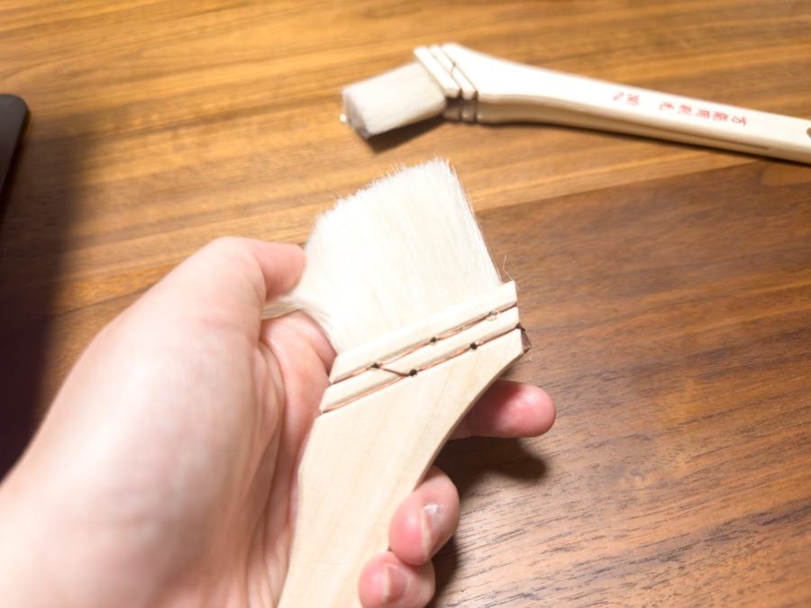 秋の小掃除に欠かせない「刷毛」　80円で超細かい場所の汚れを落とせるすごいアイテムレビュー