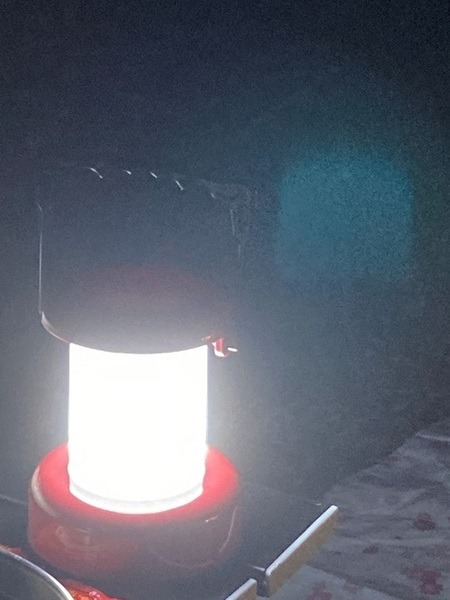 ランタンや懐中電灯