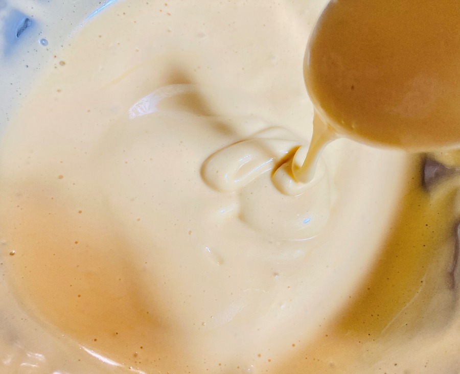 食卓に欠かせない「マヨネーズ」が3度目の値上げ！　失敗なしの絶品自家製マヨネーズレシピ紹介（1瓶110円以下）