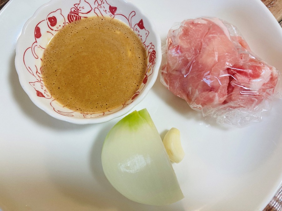 豚こま肉のオーロラソース炒め