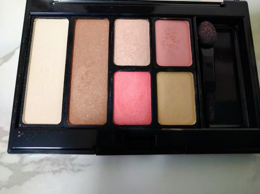 チークに変身するアイシャドウ