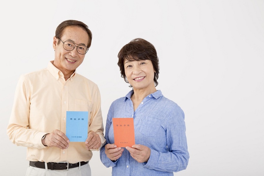年金を繰上げ受給するかは「平均寿命」と「健康寿命」で判断する