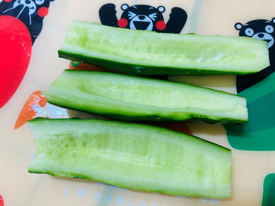くぼみをつくります