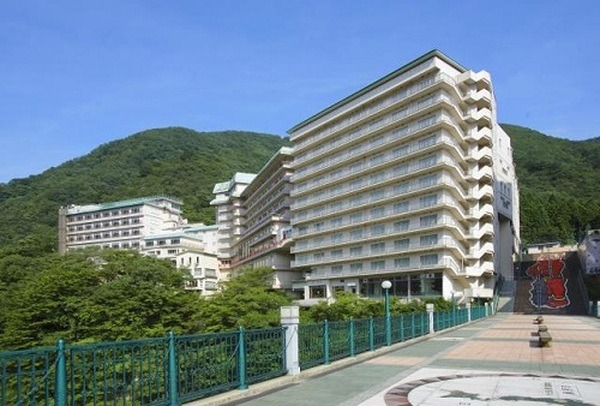 平日がお得な「平日にもう1泊」キャンペーンを紹介　3300円の貸切風呂が無料、ワゴン車レンタルが最大40%引きなど