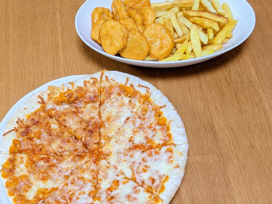 業スアイテムで！宅配ピザ風クリスマス