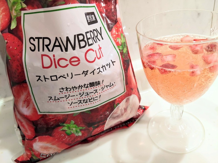 業スの冷凍イチゴで華やかアレンジ