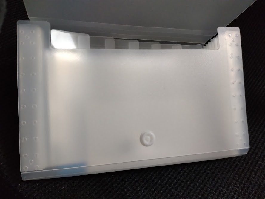 上部には見出しを書くスペースが設けられています