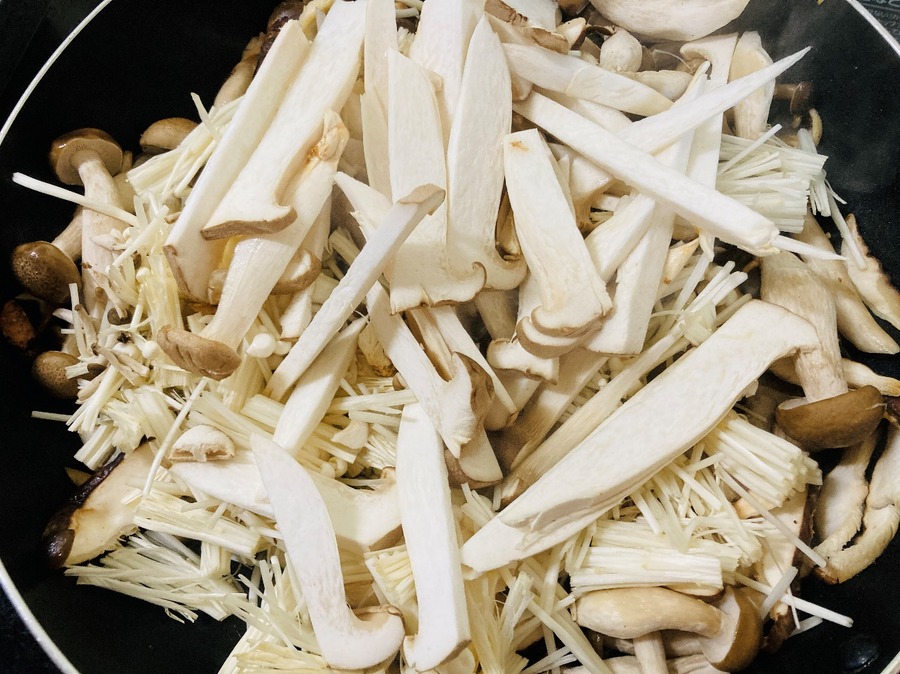 きのこを追加投入