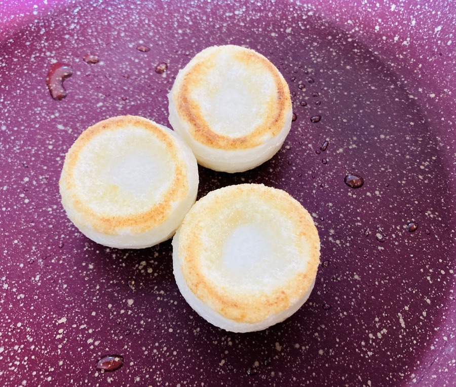 両面こんがりと焼き色がつくまで加熱
