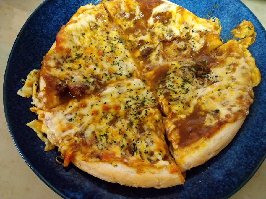 カレーピザ