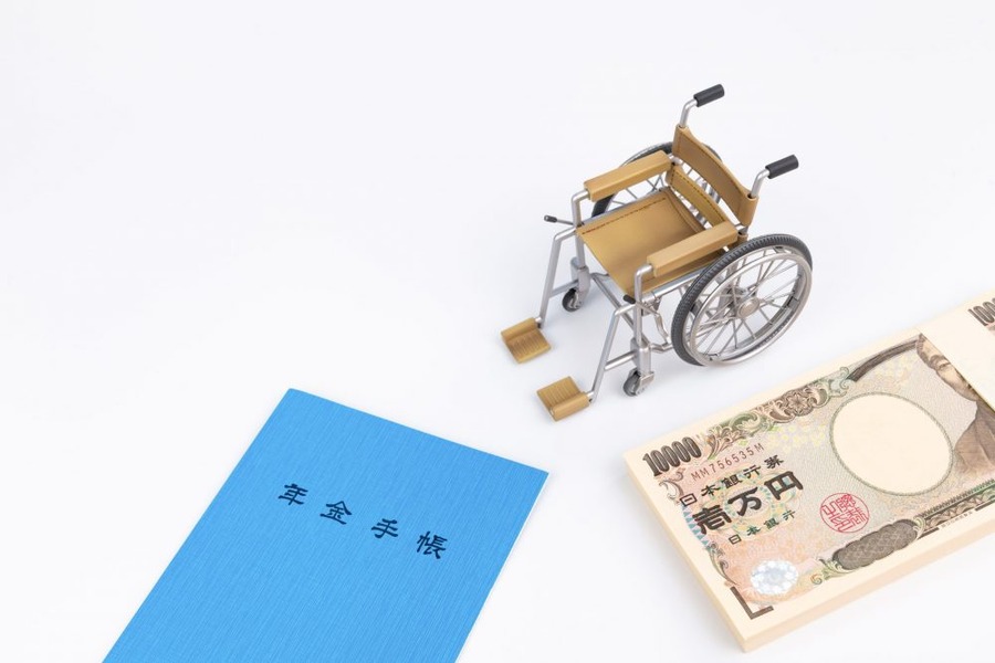 65歳過ぎてから障害年金を受け取れるか