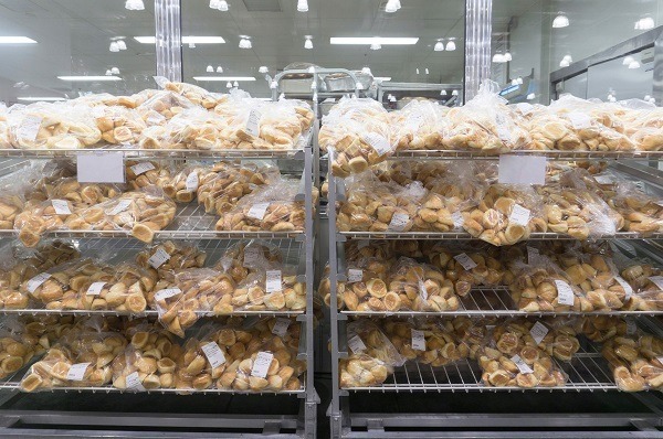 食品売り場 ディナーロール