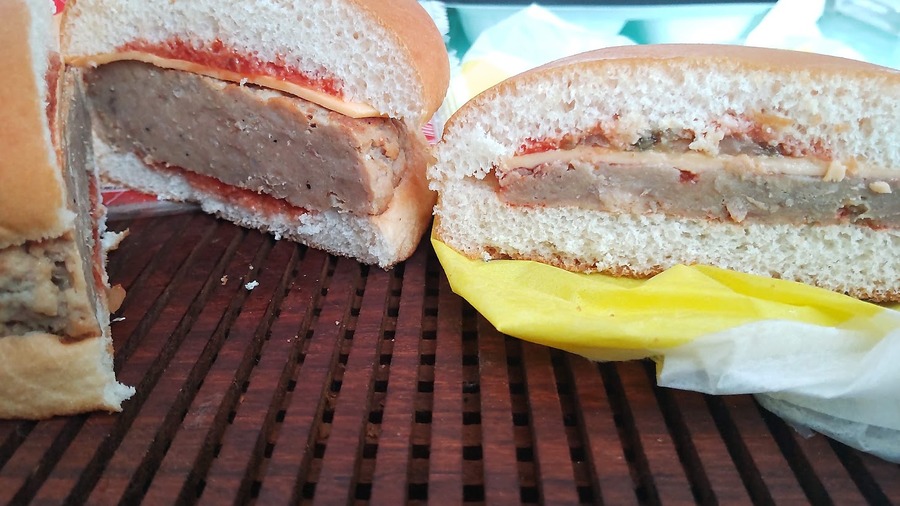 ハンバーグが入ってる