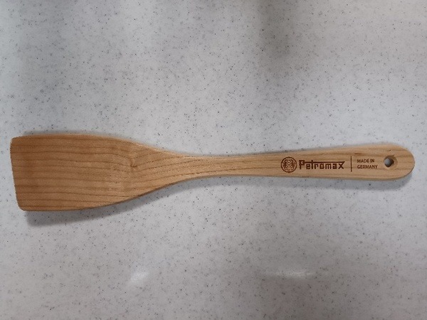 Petromaxの木製スパチュラ