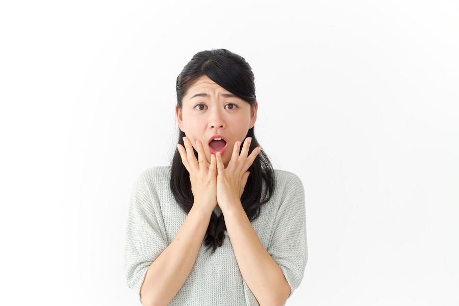 失業保険（基本手当）を受けると「健康保険の被扶養者」から外れる可能性があります