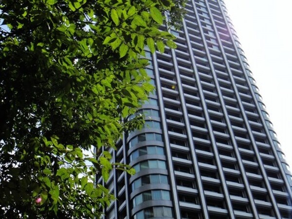「狭い都心マンション」 と 「広い郊外マンション」 どっちが得？