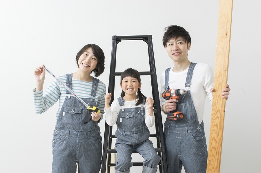 家具を買わない選択　賃貸でもできる「5,000円以内」で壁面収納DIY