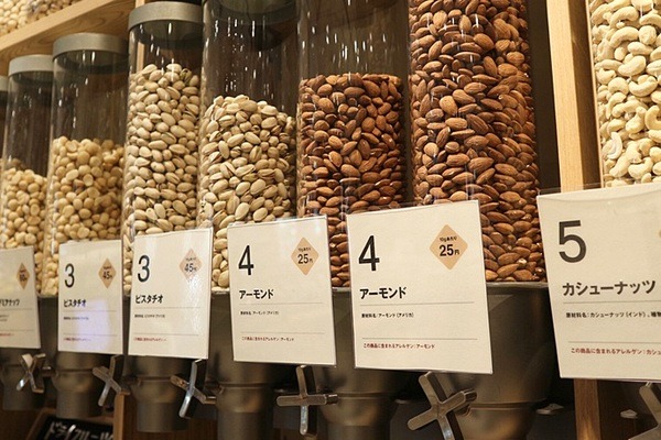 大型店舗の量り売りを利用したい場合は店舗で